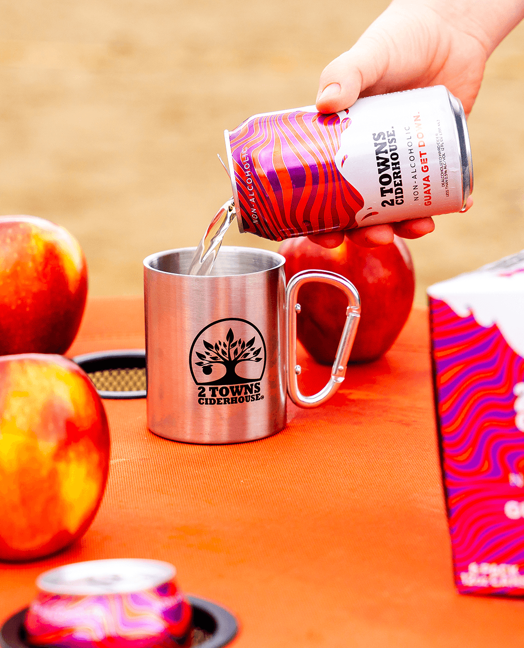 2 Towns Ciderhouse Introduces NA Guava Get Down, Expanding Its Leadership in Adult Non-alcoholic Cider